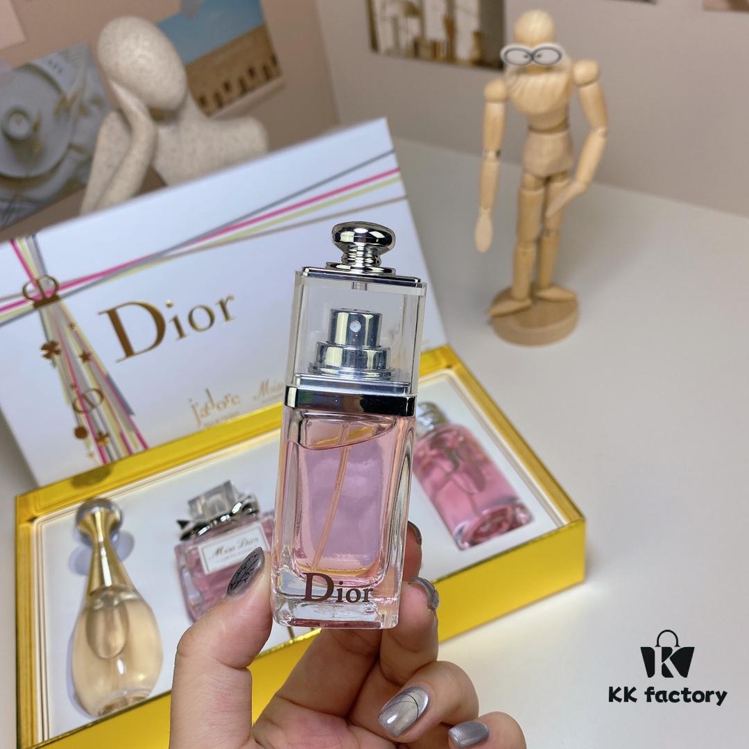 6931f52e3a89a121ed546e3b Dior Perfume Mini Gift Set 4-Piece 30ml×4