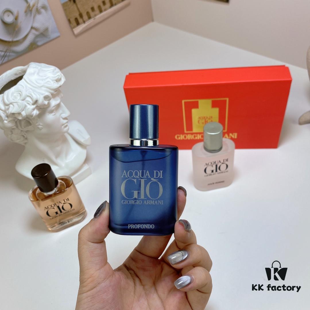6931f5693a89a121ed547130 Free Shipping Armani Acqua di Giò Homme Mini Set Four-Piece Kit 30ml×4 with Spray Heads, Includes: Acqua di Gio Pour Homme Classic, Intense, Deep Blue, and Black Edition