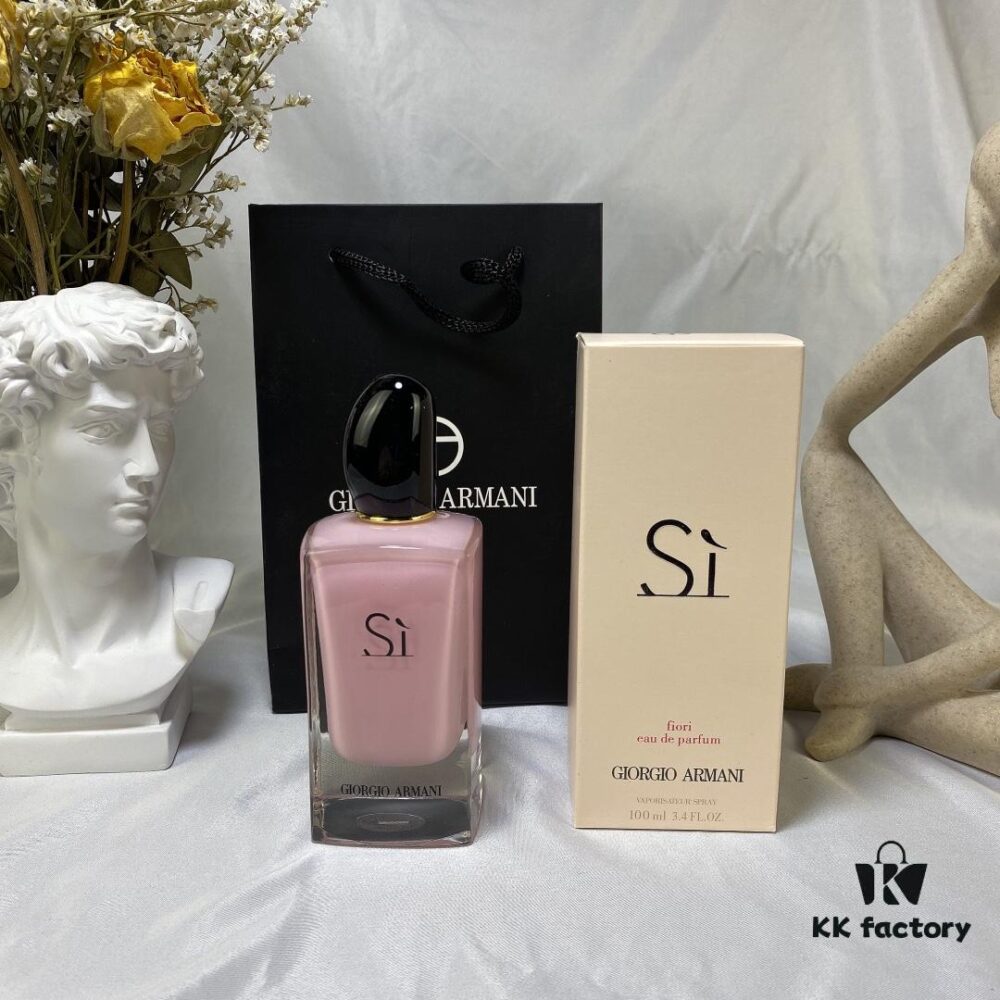 6931f56a3a89a121ed54713e Free Shipping Armani Si Fiori Eau de Parfum, 100ml