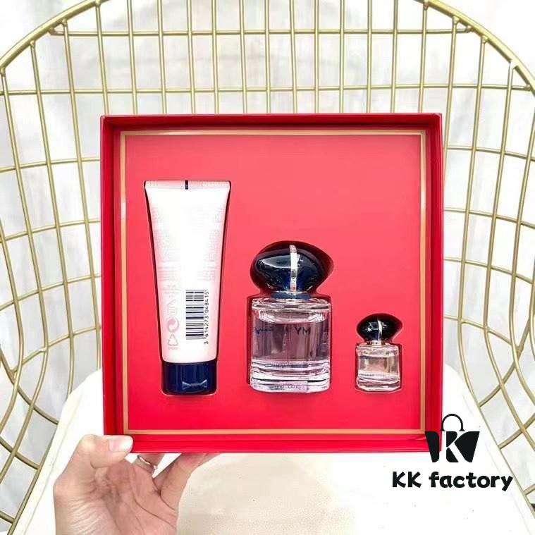 6931f5713a89a121ed54719a Original Quality Armani Bath and Fragrance Set (Elegant Edition) Includes 75ml Body Lotion, 50ml Full-Size Perfume, and 7ml Sample Perfume