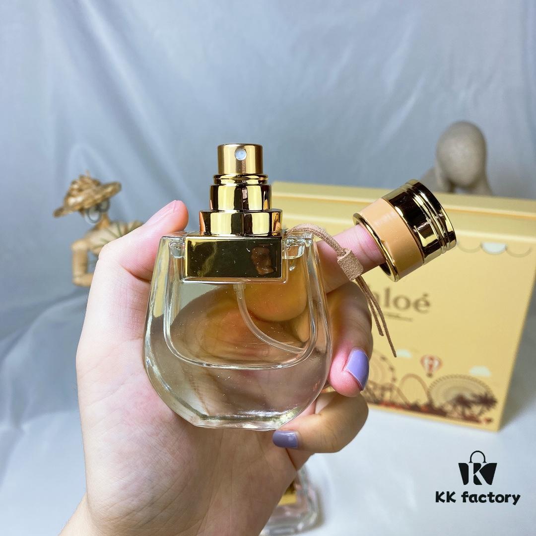 6931f5a33a89a121ed5473fa Chloé Perfume Mini Set of 4 Bottles 30ml Each with Spray Caps