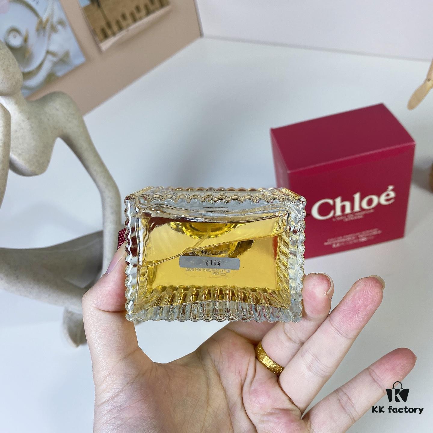60 Chloé L'Eau de Parfum Intense 100ml