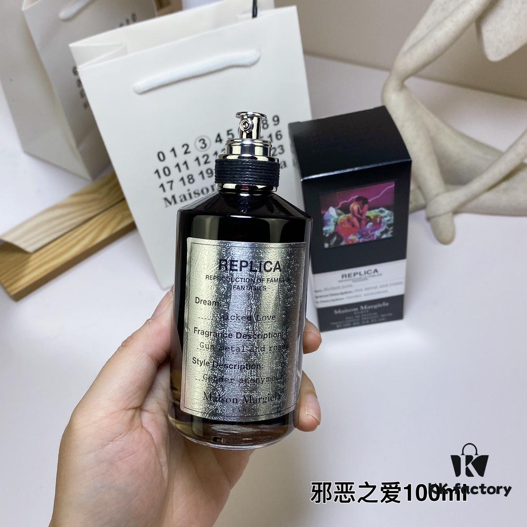 6931f5bf3a89a121ed54756b Wicked Love 2017 by Maison Martin Margiela, 100ml