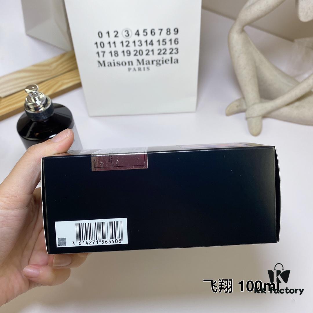 Flying, 2016 Maison Martin Margiela Fragrance Noir 100ml