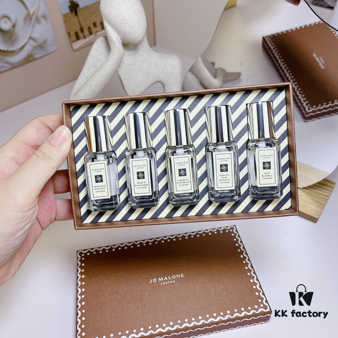 6931f5d73a89a121ed5476c1 Jo Malone Mini Perfume Set 9ml Five-Piece Christmas Limited Edition