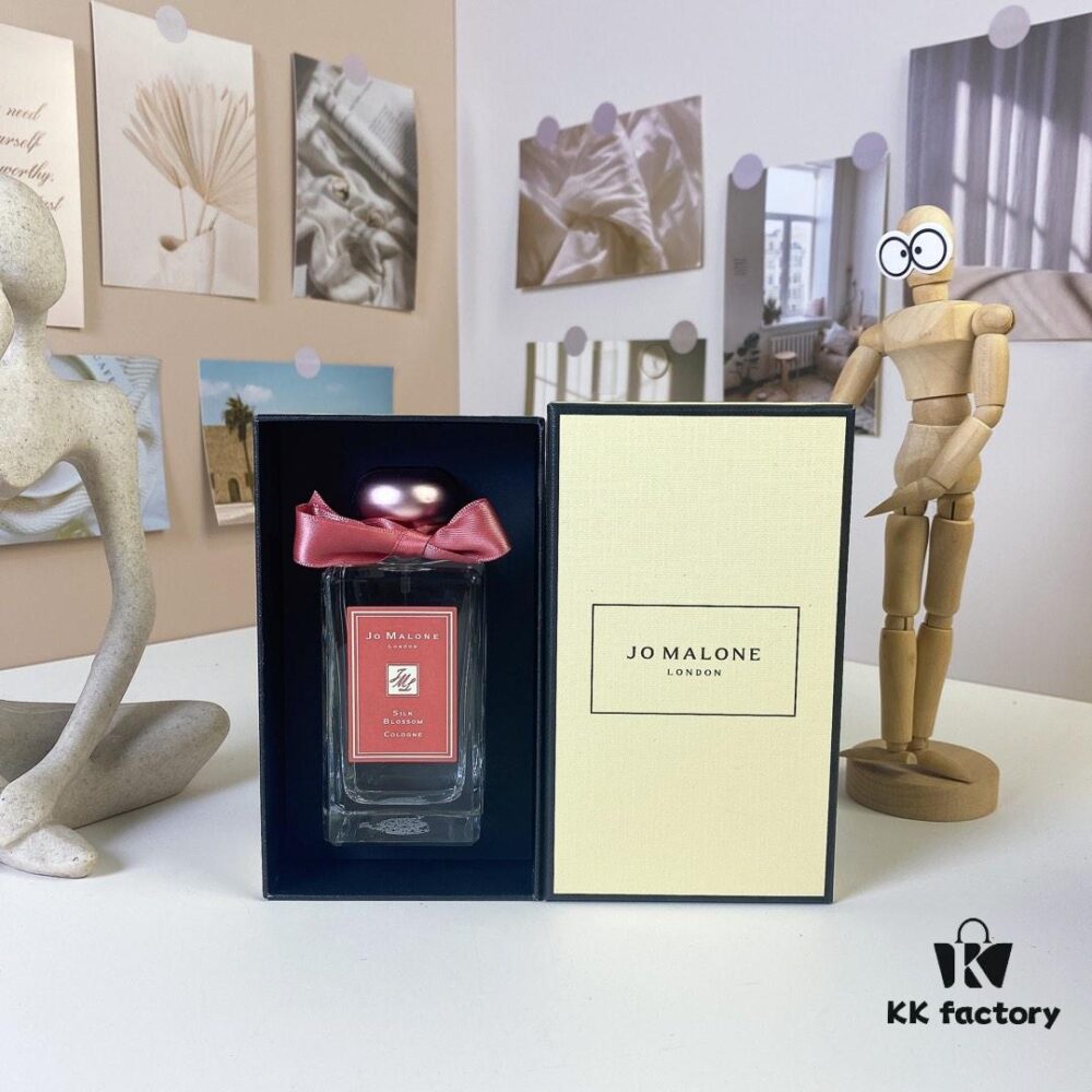 6931f5d93a89a121ed5476e1 50 Jo Malone Silk Blossom Replica 100ml