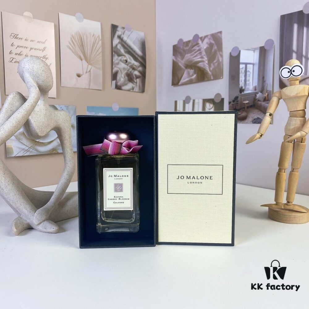 6931f5db3a89a121ed5476f9 Jo Malone Sakura Cherry Blossom Eau de Cologne 100ml with Gold Cap