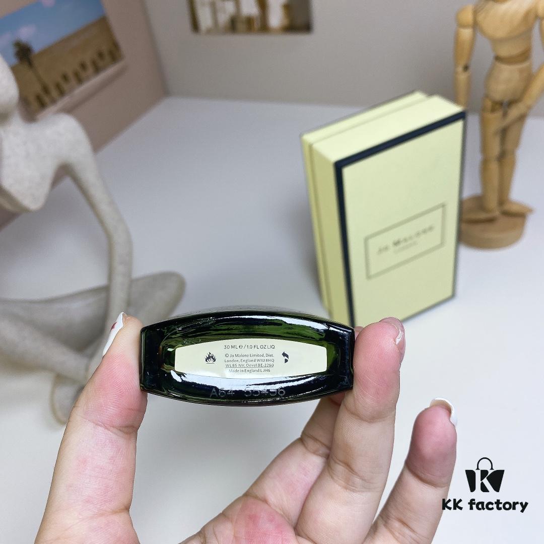6931f5dc3a89a121ed54770f Jo Malone Emerald Thyme Cologne 30ml, Unisex Aromatic Fragrance - Top Notes: Lemon Eucalyptus; Heart Notes: Thyme, Rosemary; Base Notes: Oakmoss, Geranium