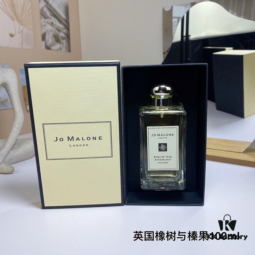 6931f5e83a89a121ed5477a2 Jo Malone English Oak & Hazelnut 100ml
