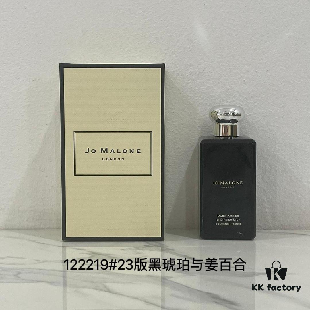 6931f5ed3a89a121ed5477e2 23 Edition Jo Malone Black Bottle 6 Scents: Black Amber & Ginger Lily, Velvet Rose & Oud, Oud & Bergamot, Jasmine & Marigold, Myrrh & Tonka, Vetiver & Vanilla