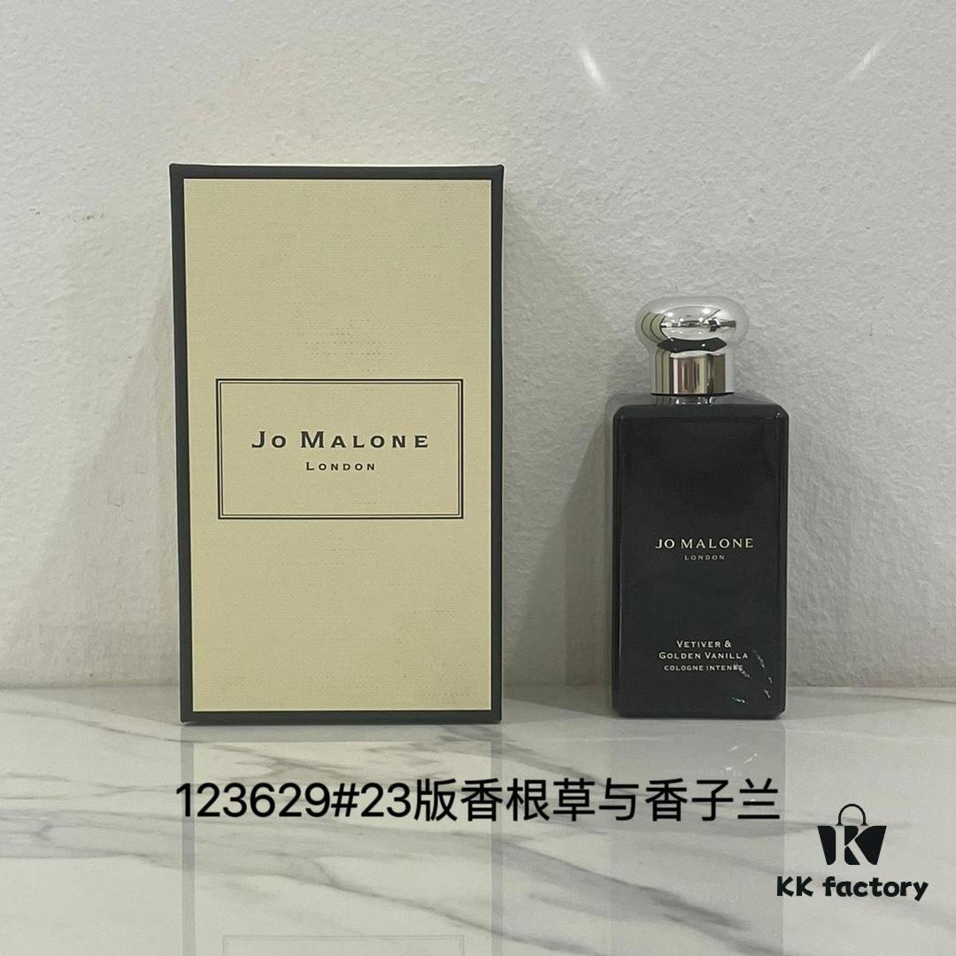 6931f5ee3a89a121ed5477e7 23 Edition Jo Malone Black Bottle 6 Scents: Black Amber & Ginger Lily, Velvet Rose & Oud, Oud & Bergamot, Jasmine & Marigold, Myrrh & Tonka, Vetiver & Vanilla