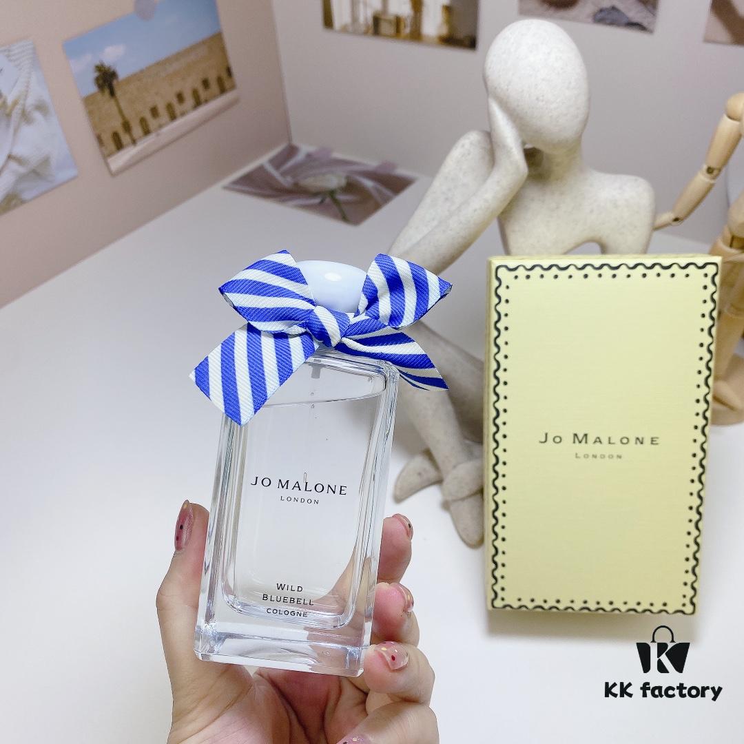 6931f5ee3a89a121ed5477ea Jo Malone 2023 Christmas Limited Edition Wild Bluebell 100ml Fragrance Gift Set - Floral Green Scent