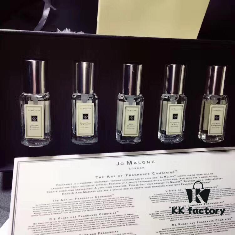 6931f5ef3a89a121ed5477f8 Authentic Retail Genuine Jo Malone Perfume Set of 5 Mini Bottles (Lime Basil & Mandarin + Orange Blossom + Bluebell + Blackberry & Bay + English Pear & Freesia) 9ml with 5 Spray Heads