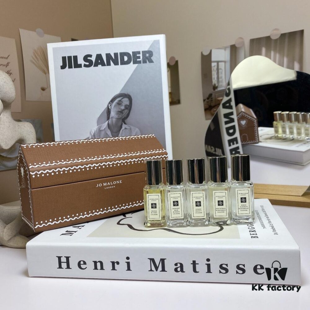 6931f5f23a89a121ed54781a 2023 Edition Jo Malone Celestial Collection Five-Piece Set 5×9ml