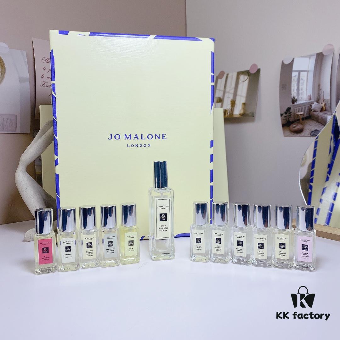 6931f5f63a89a121ed54784a JoMalone London Blue Blooming Special Limited Edition 12-Piece Set with Gift Bag