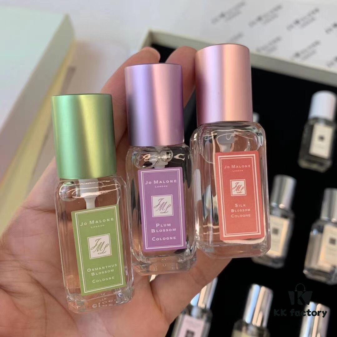 Jo Malone Bloom Collection Mini Perfume Set - Garden Edition with 12 Samples