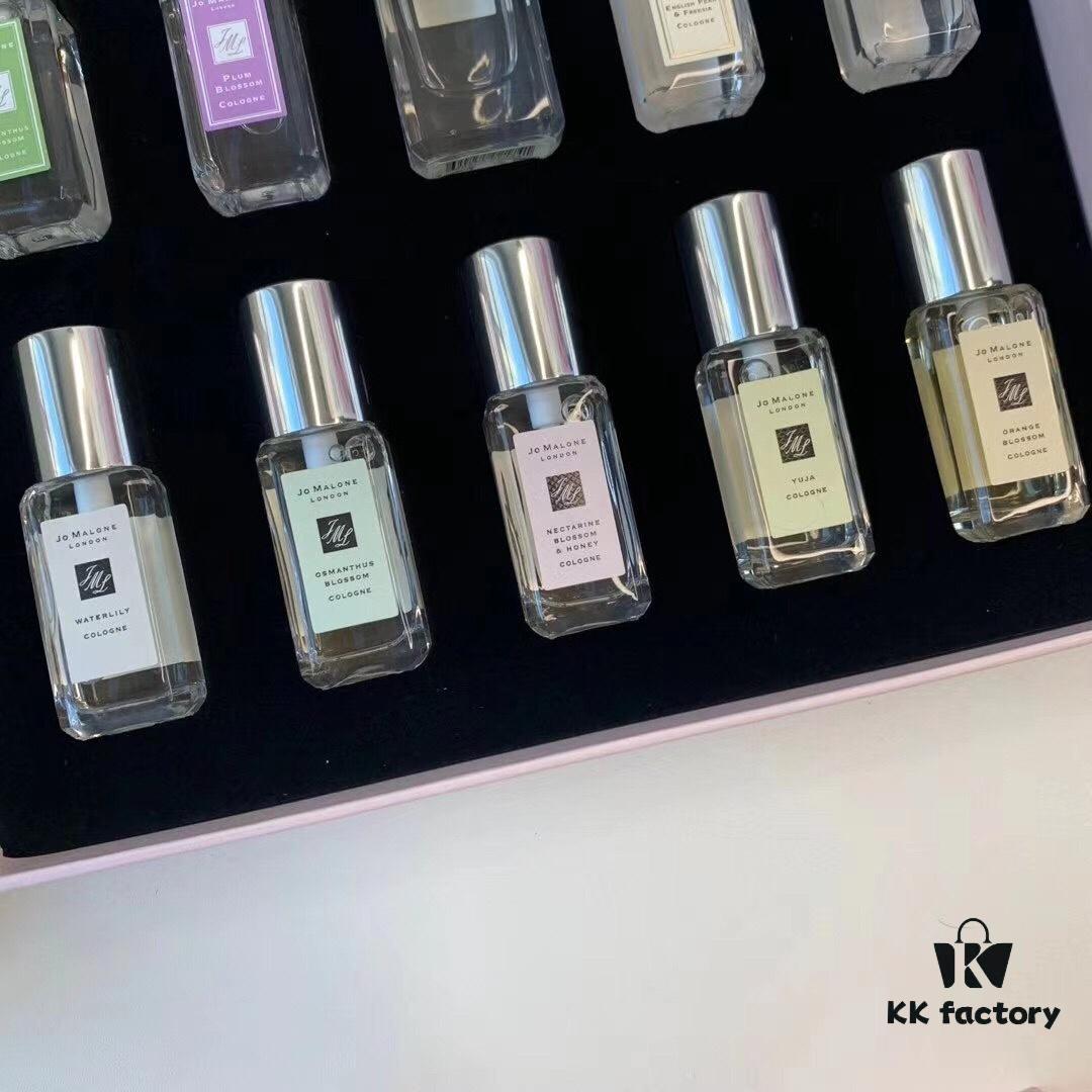 Jo Malone Bloom Collection Mini Perfume Set - Garden Edition with 12 Samples