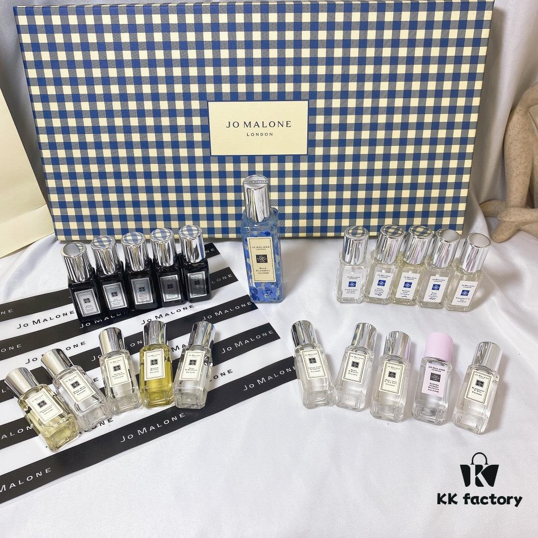 6931f5fa3a89a121ed547882 Jo Malone 21-Piece Limited Edition Blue Plaid Collection with Retail Shopping Bag