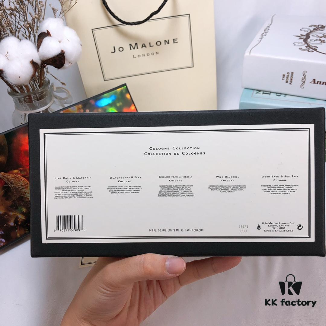 6931f5fd3a89a121ed5478b2 Jo Malone Counter New Christmas Edition Golden Set of 5 Fragrances 5×9ml