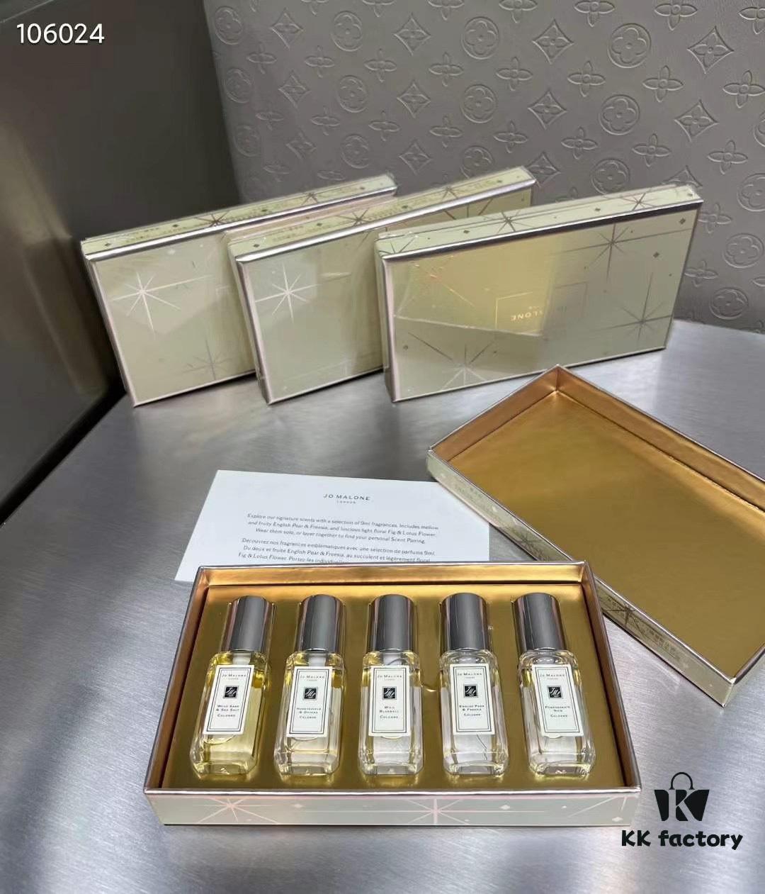 6931f6093a89a121ed547954 Jo Malone London Limited Edition Christmas Gift Set 2021 - 5 x 9ml Perfume Collection