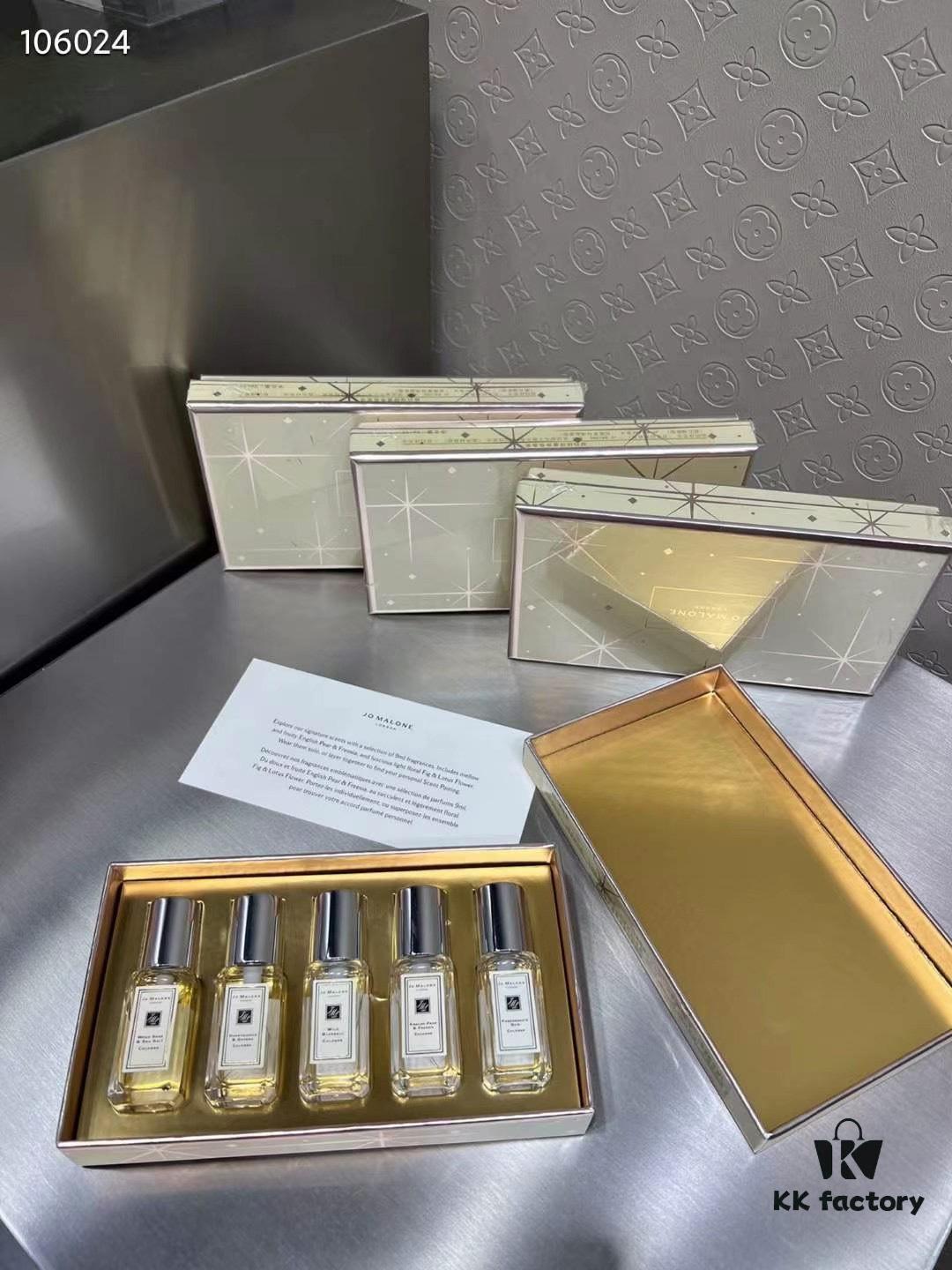 6931f6093a89a121ed547956 Jo Malone London Limited Edition Christmas Gift Set 2021 - 5 x 9ml Perfume Collection