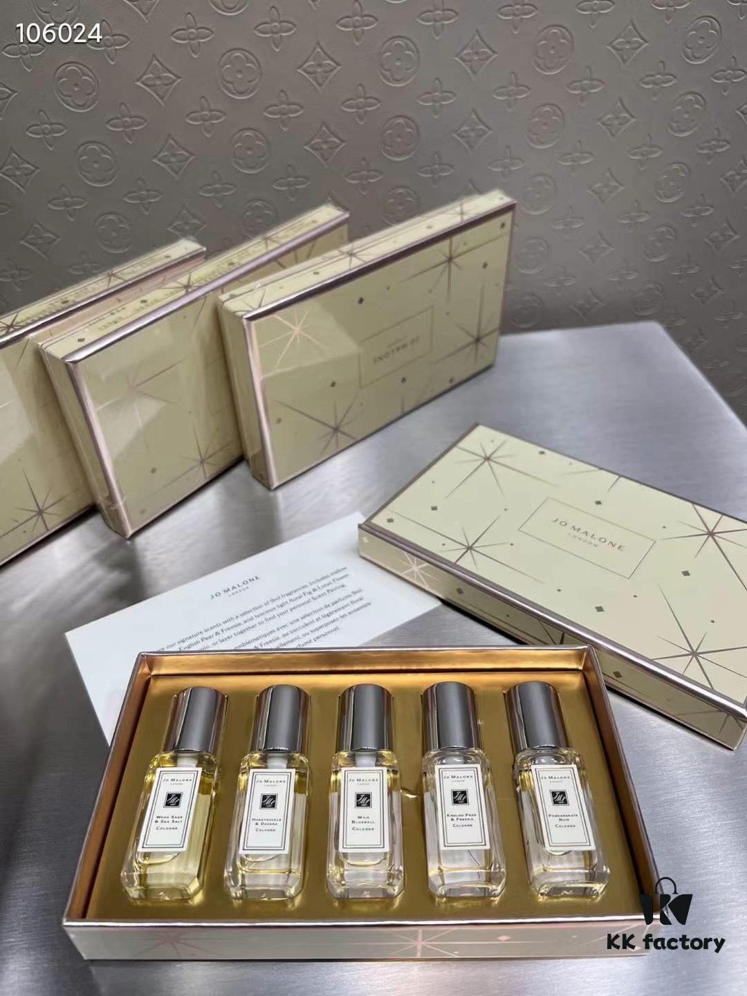 6931f6093a89a121ed547958 Jo Malone London Limited Edition Christmas Gift Set 2021 - 5 x 9ml Perfume Collection
