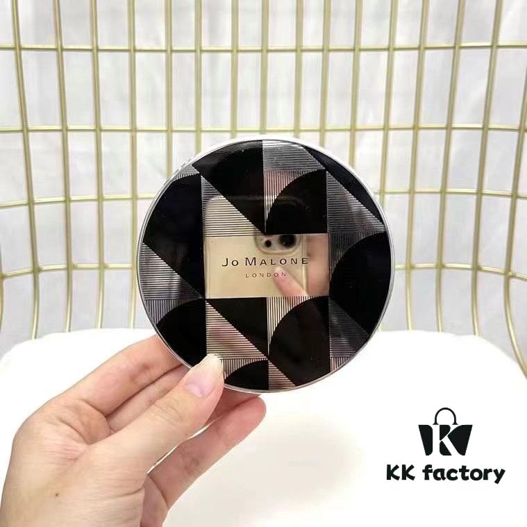 6931f60c3a89a121ed54797f JoMalone London English Pear & Freesia Glittering Shimmer Body Powder - Limited Edition 2020 Christmas Collection
