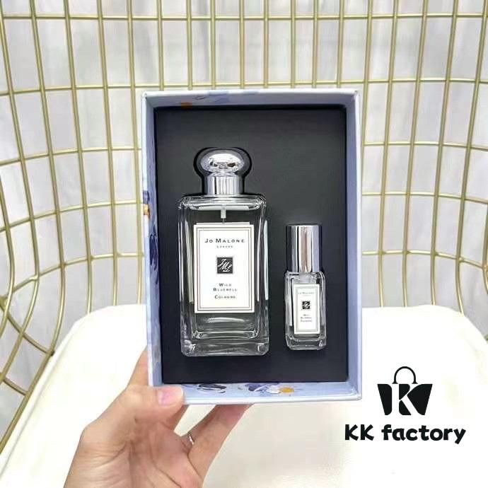 6931f60d3a89a121ed547988 Jo Malone Perfume Full-Size and Sample Set! 100ml + 9ml. Scents: English Pear, Bluebell, Sea Salt, Blackberry