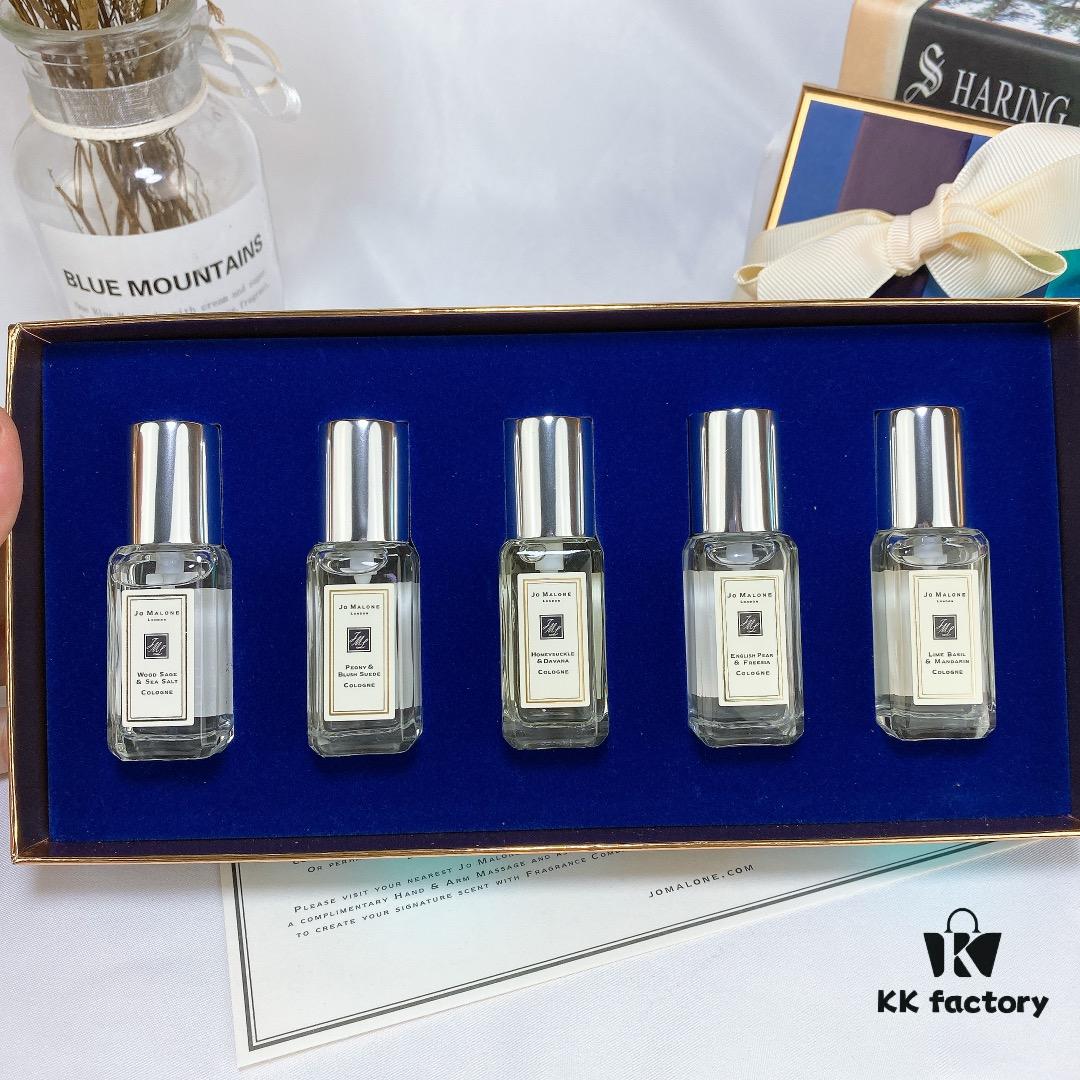 6931f60e3a89a121ed54799e Jo Malone Counter Exclusive Christmas Blue 5-Piece Set, Mini 9ml Each with Atomizer, ️ Authentic Hexagonal Sprayer, Scents: Lime, English Pear, Honeysuckle, Peony, Sea Salt