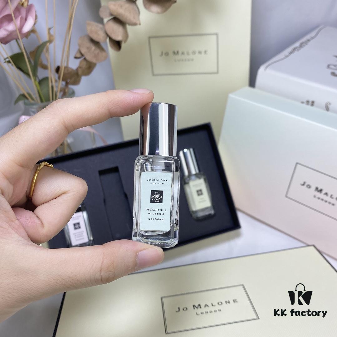6931f60f3a89a121ed5479af Jo Malone London The Blossoms Limited Edition Flowering Fragrance Compact Gift Set, Bloom Season Collection 5-Piece Perfume Set 5×9ml with Spray Nozzles