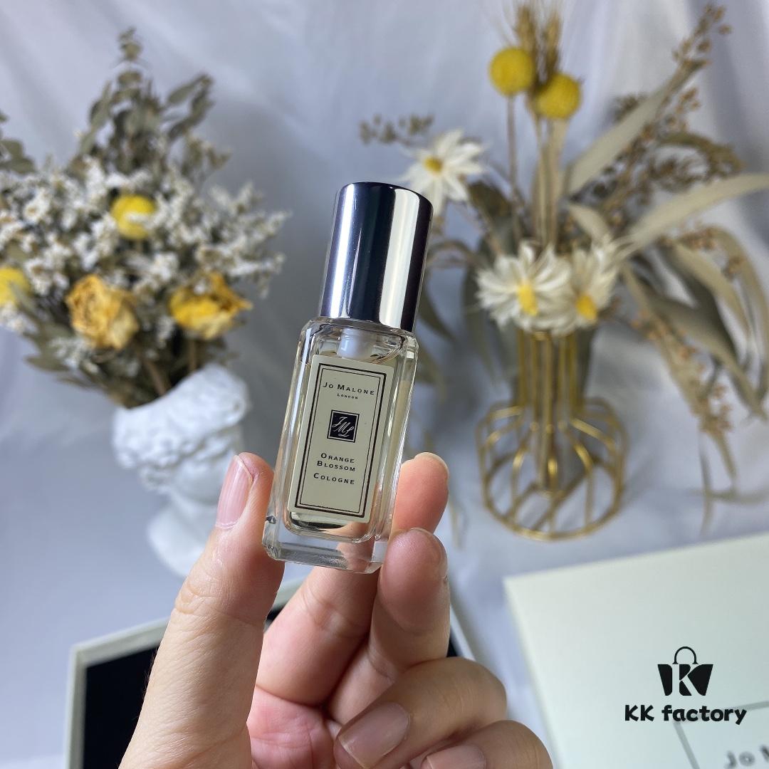 6931f6133a89a121ed5479df Jo Malone Bloom Perfume Set of Eight Pieces - Counter Quality, Mini Garden Edition with Spray Nozzles Included