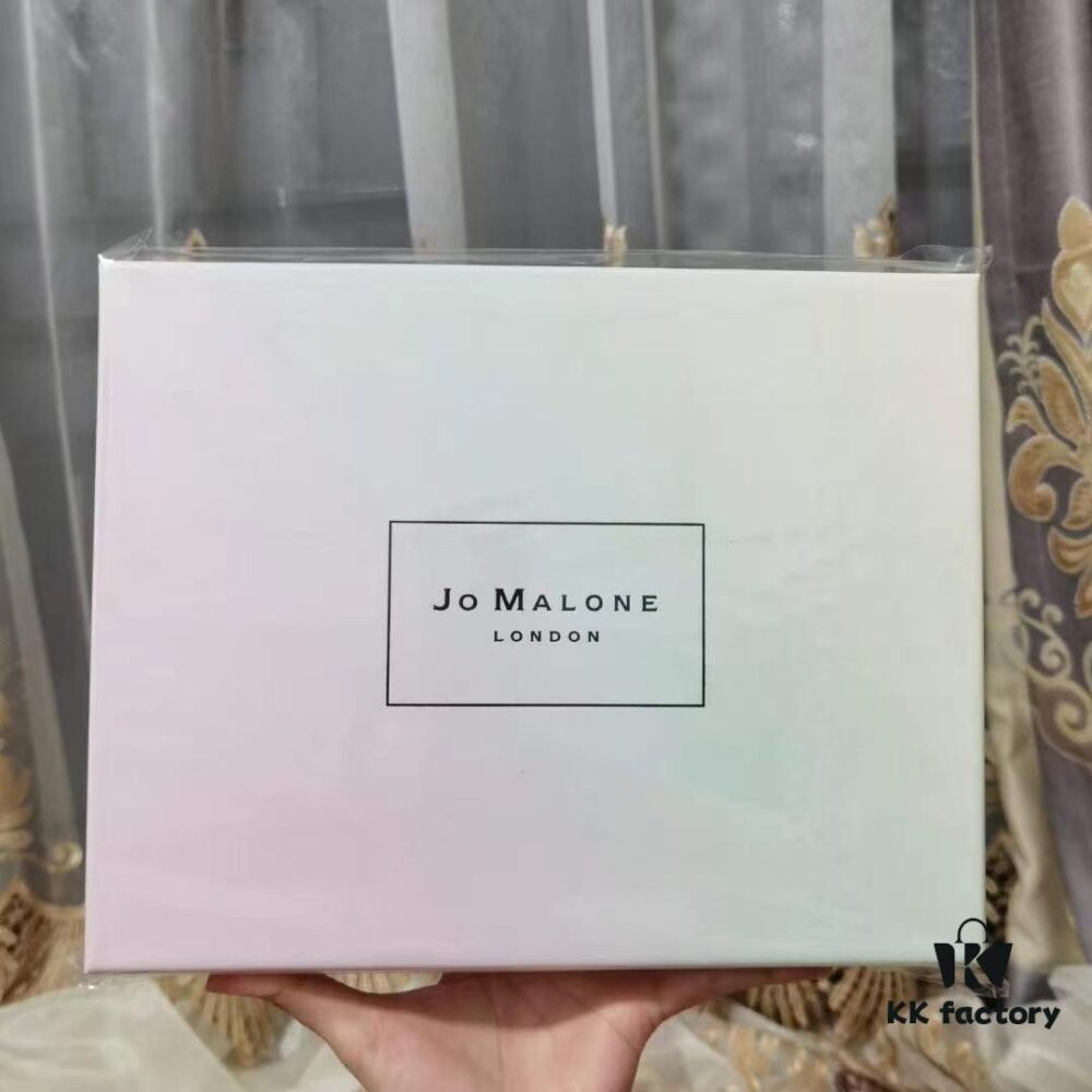 6931f6133a89a121ed5479e5 Jo Malone Perfume 10-Piece Set 🔜 Cabinet Quality ‣ 2 Full-Size + 8 Travel Sizes, 2 x 30ml / 8 x 9ml Gift Edition