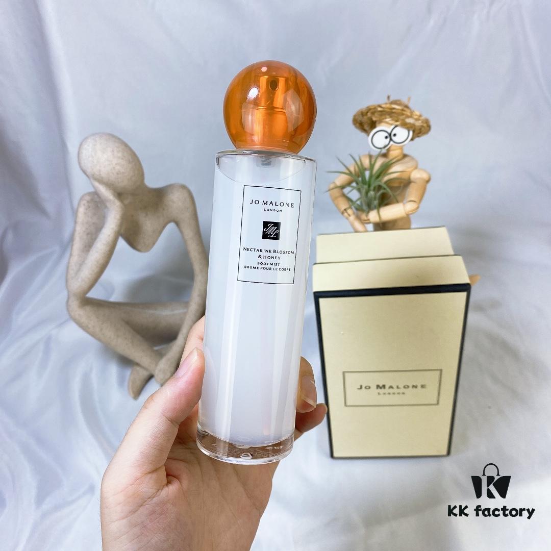 6931f6143a89a121ed5479ea Jo Malone London Limited Edition Apricot Blossom & Honey Body Crème Mist 95ml, New 2021 Release