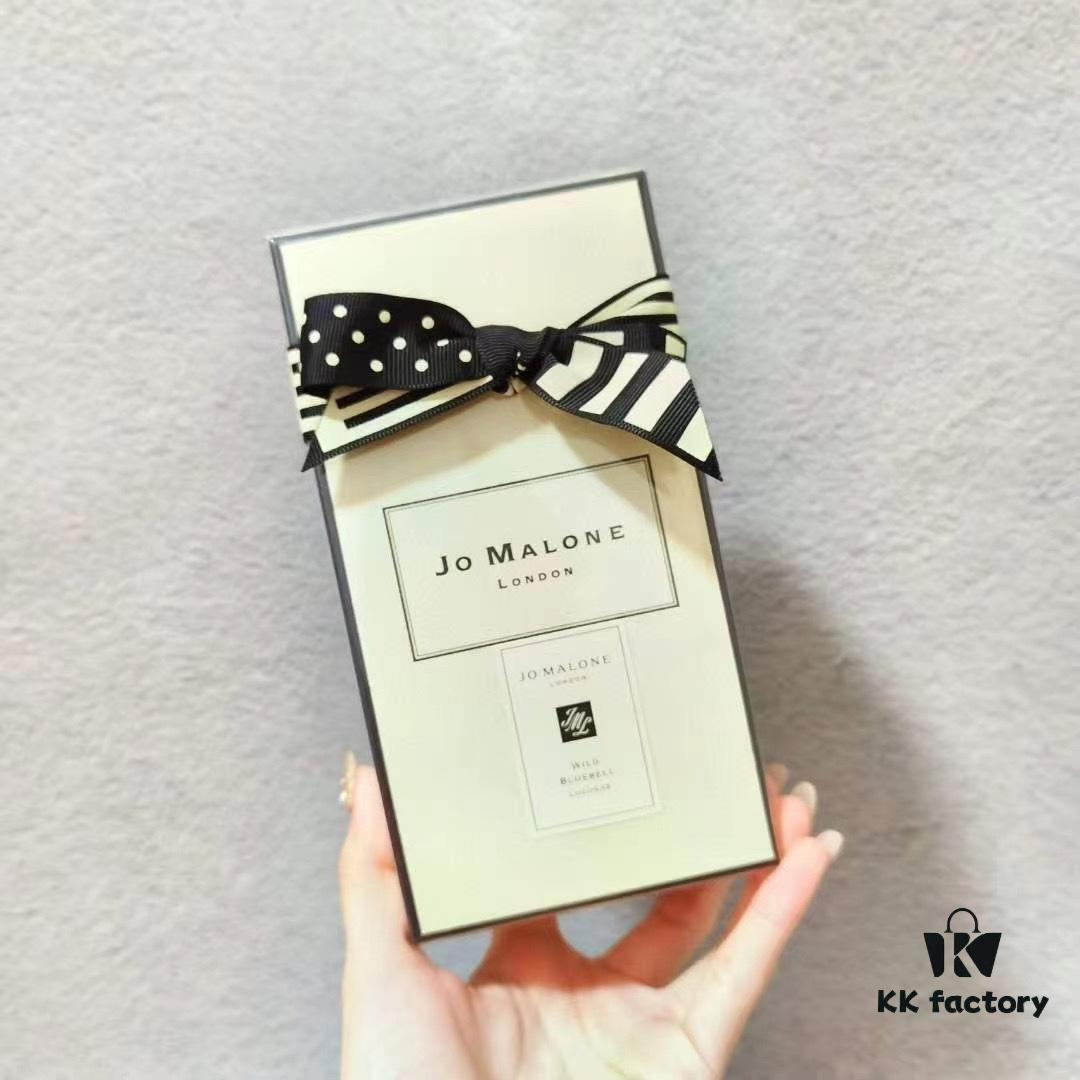 6931f6143a89a121ed5479f3 Jo Malone Limited Edition Christmas Cologne Bluebell 100ml
