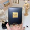 6931f6283a89a121ed547b0d Valentino Black Carved Ebony Essence 80ml Valentino Valentina Oud Assoluto, 2013