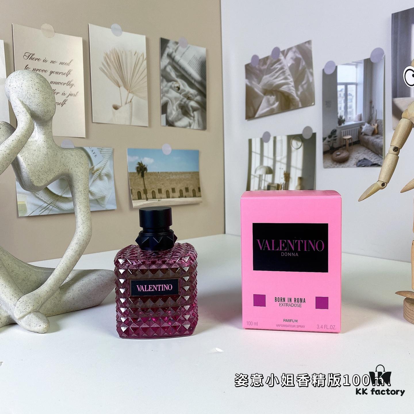 6931f6293a89a121ed547b18 65 Valentino Born in Roma Extradose Donna Eau de Parfum 100ml
