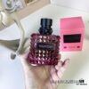 6931f6293a89a121ed547b19 65 Valentino Born in Roma Extradose Donna Eau de Parfum 100ml