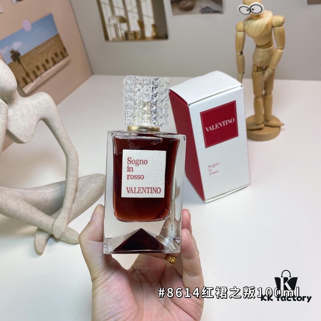 6931f62c3a89a121ed547b36 Valentino Sogno In Rosso (Red Dress Rebellion) 100ml