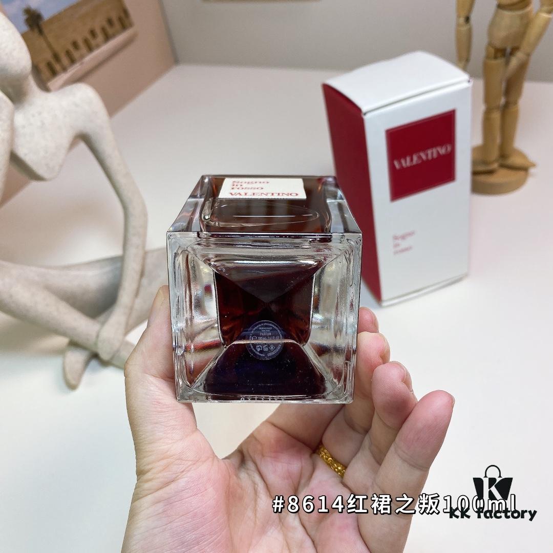 6931f62c3a89a121ed547b37 Valentino Sogno In Rosso (Red Dress Rebellion) 100ml