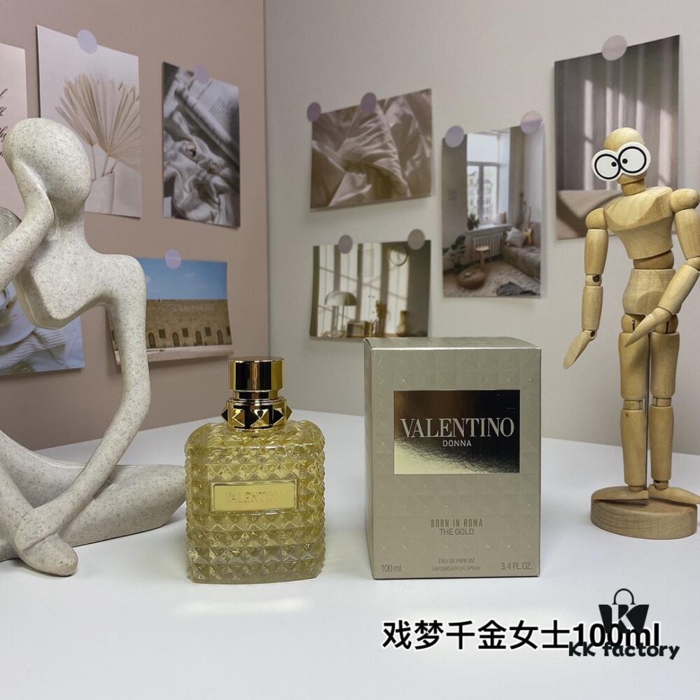 6931f62f3a89a121ed547b6b Valentino Donna Born In Roma The Gold Eau de Parfum for Women 100ml