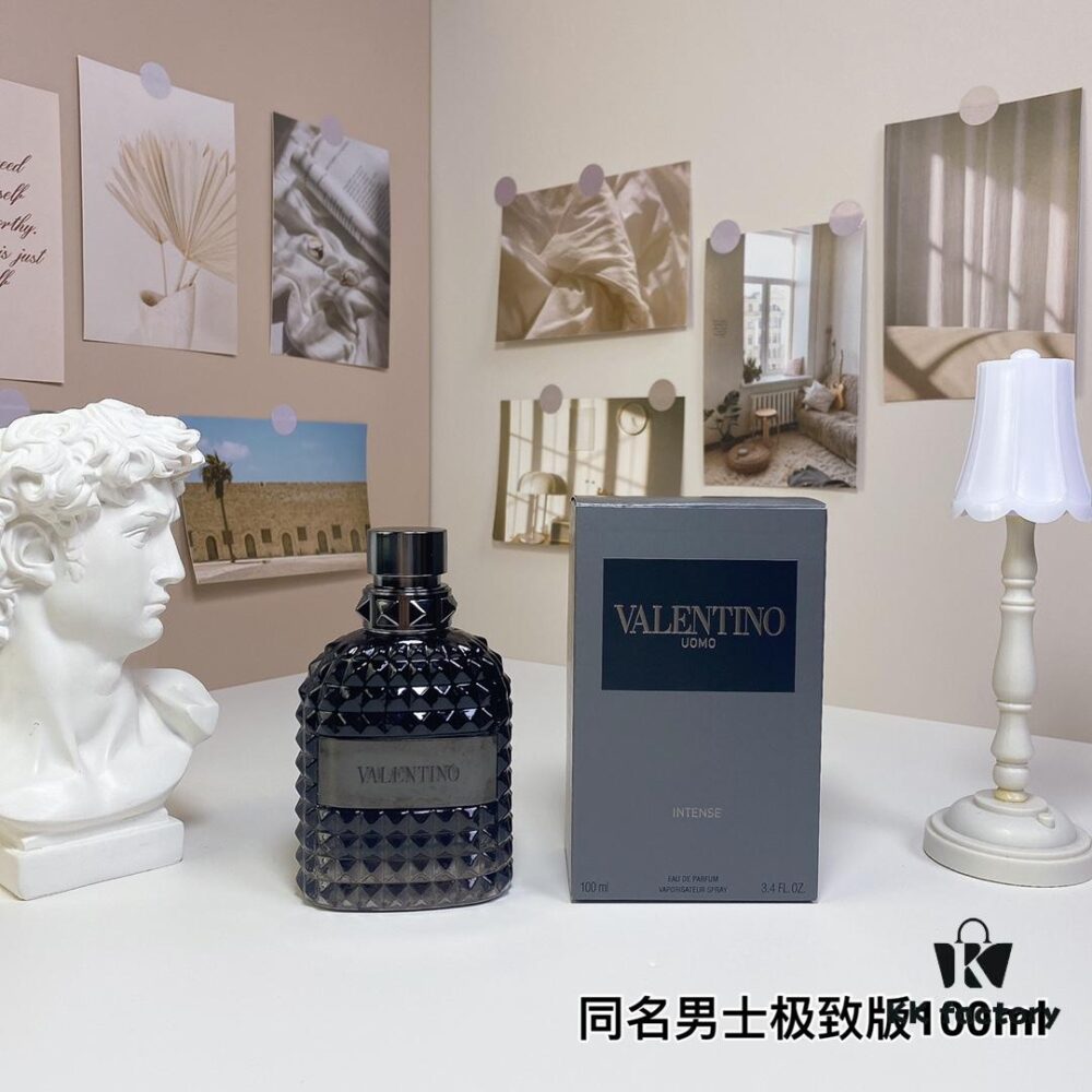 6931f6303a89a121ed547b73 Valentino Uomo Intense 100ml