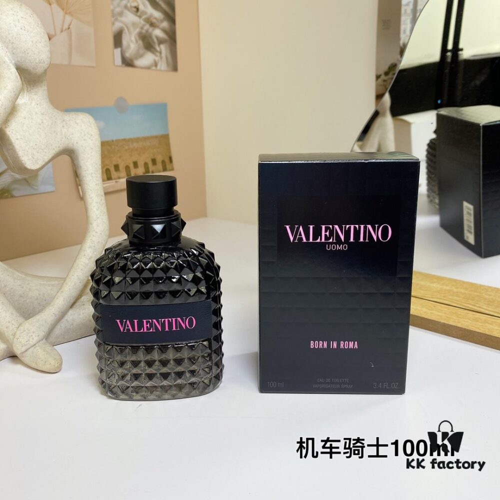 6931f6303a89a121ed547b7c Valentino Uomo Born in Roma Men's Perfume 100ml