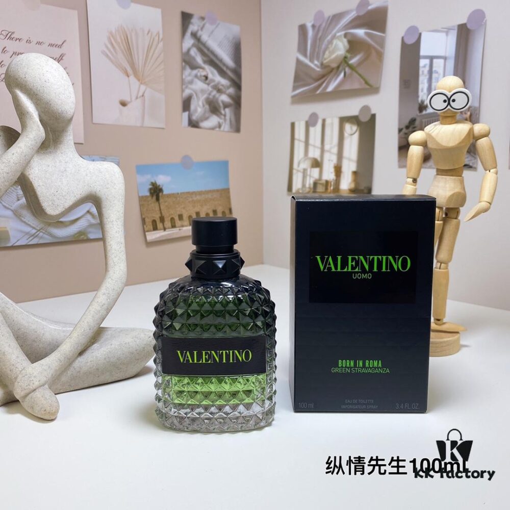 6931f6323a89a121ed547b94 Valentino Uomo Born in Roma Green Stravaganza, 100ml