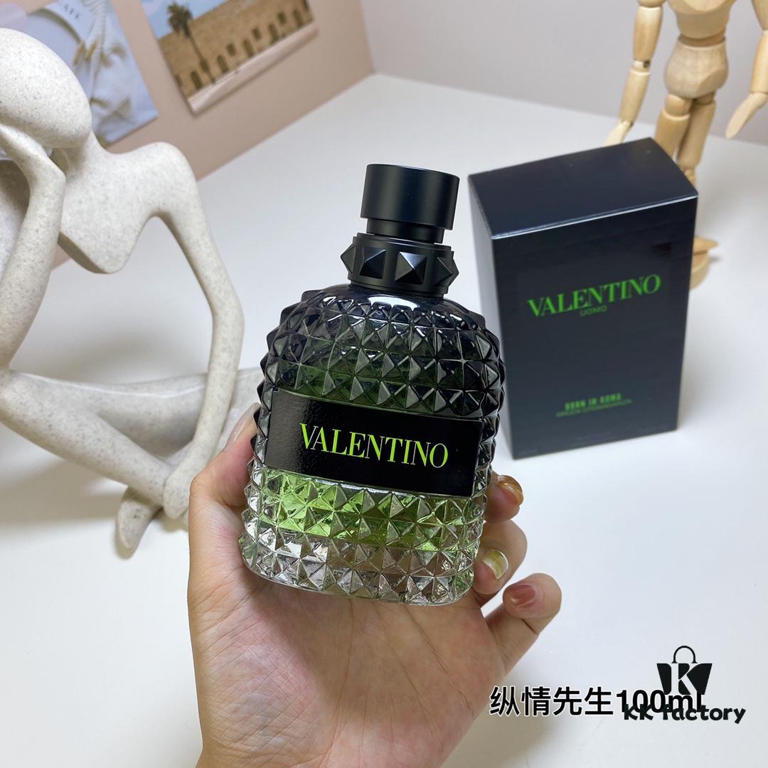 6931f6323a89a121ed547b95 Valentino Uomo Born in Roma Green Stravaganza, 100ml