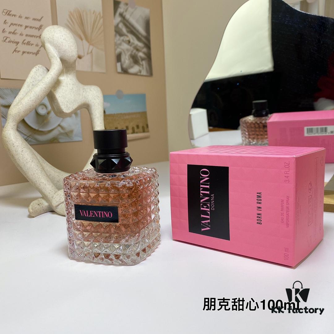 6931f6353a89a121ed547bc2 Valentino Donna Born in Roma for Women - Punk Sweetheart 100ml