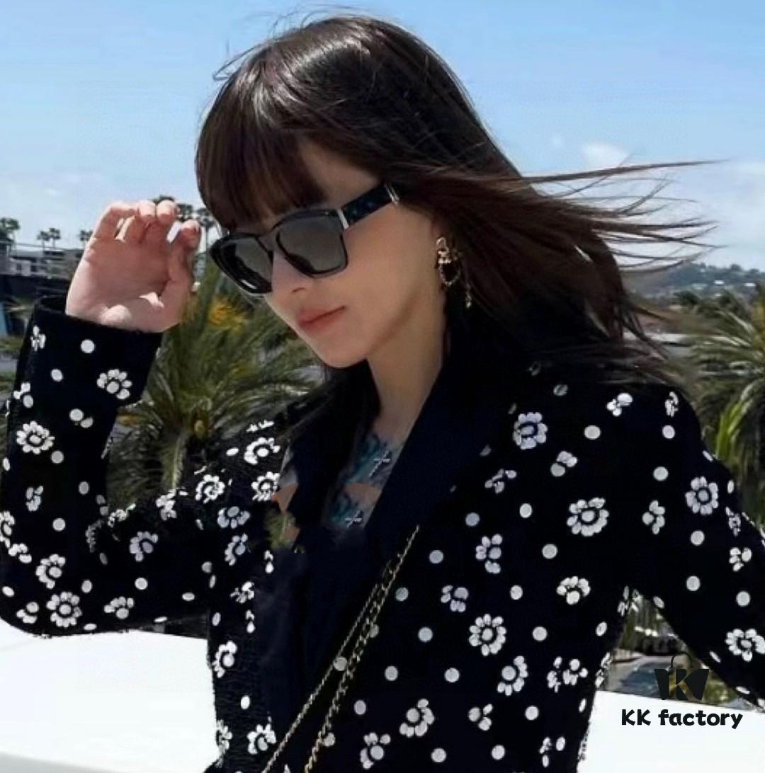 Chanel Foldable Sunglasses - Pocket-Sized Folding Design