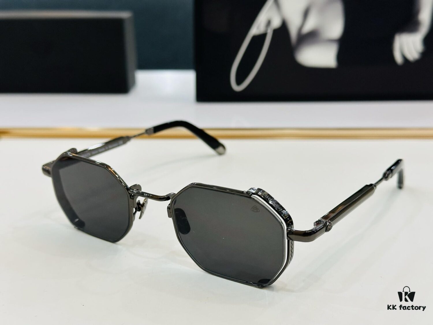 6931f6933a89a121ed5480a2 High-Quality MAYBACH Z33 Sunglasses, Exquisite Craftsmanship, Premium Feel, Size: 52-21-145