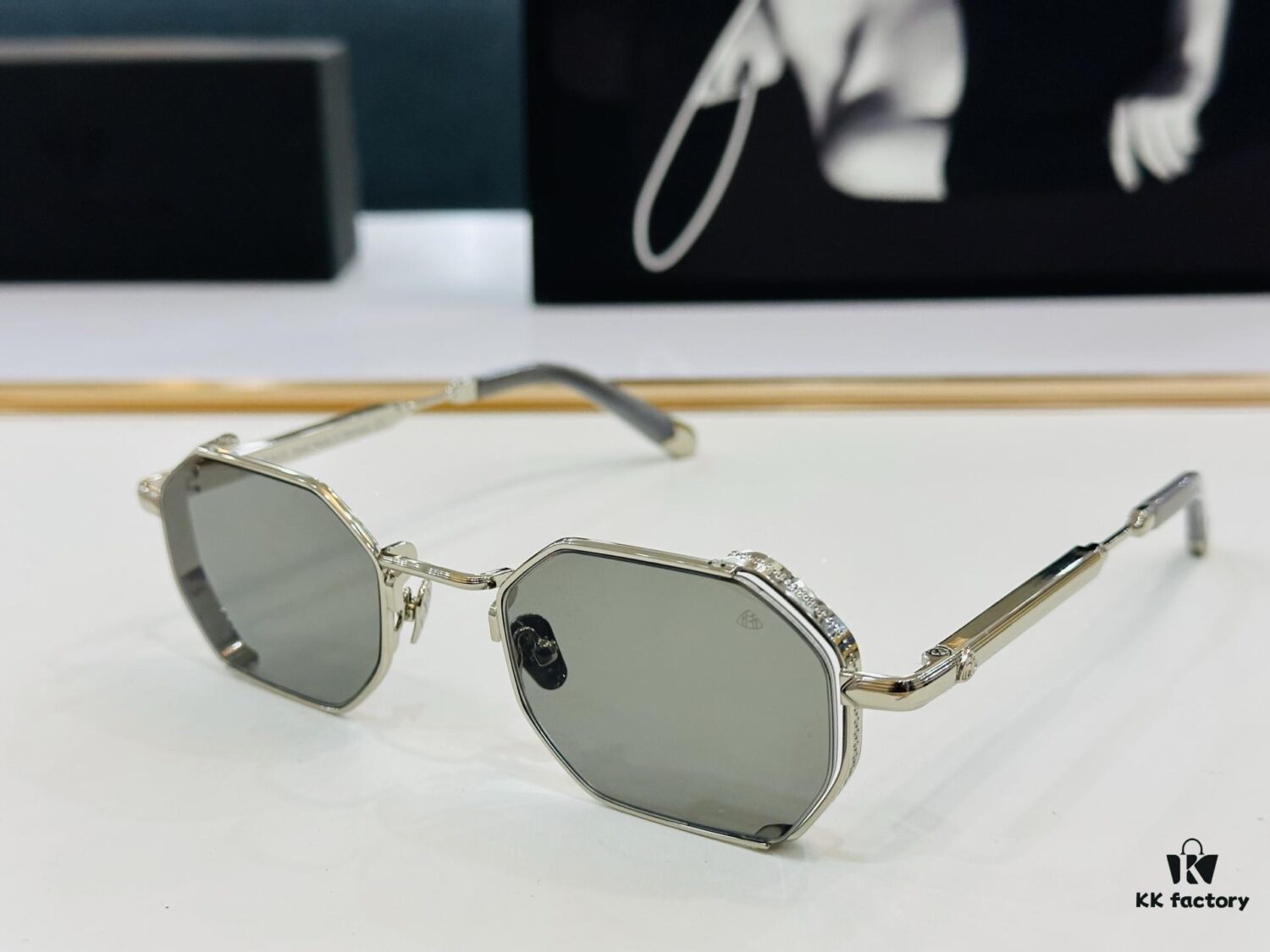 6931f6943a89a121ed5480a5 High-Quality MAYBACH Z33 Sunglasses, Exquisite Craftsmanship, Premium Feel, Size: 52-21-145