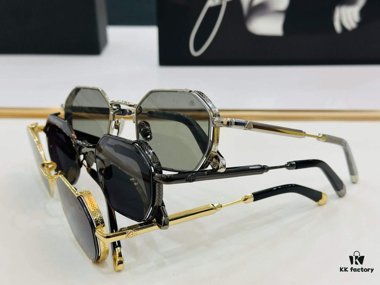 6931f6943a89a121ed5480a8 High-Quality MAYBACH Z33 Sunglasses, Exquisite Craftsmanship, Premium Feel, Size: 52-21-145