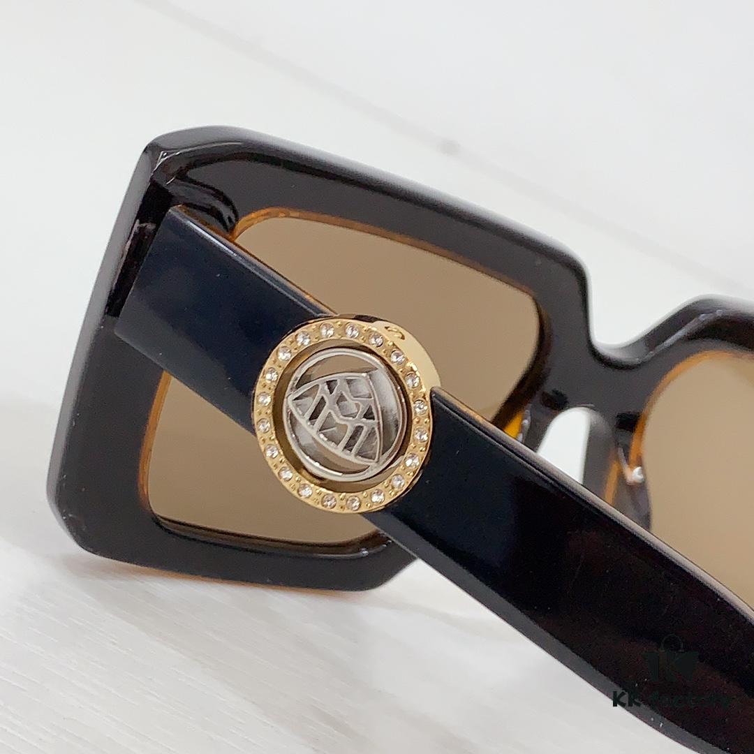 100 MAYBAC MODEL: THE BAE SIZE: 51□20-145